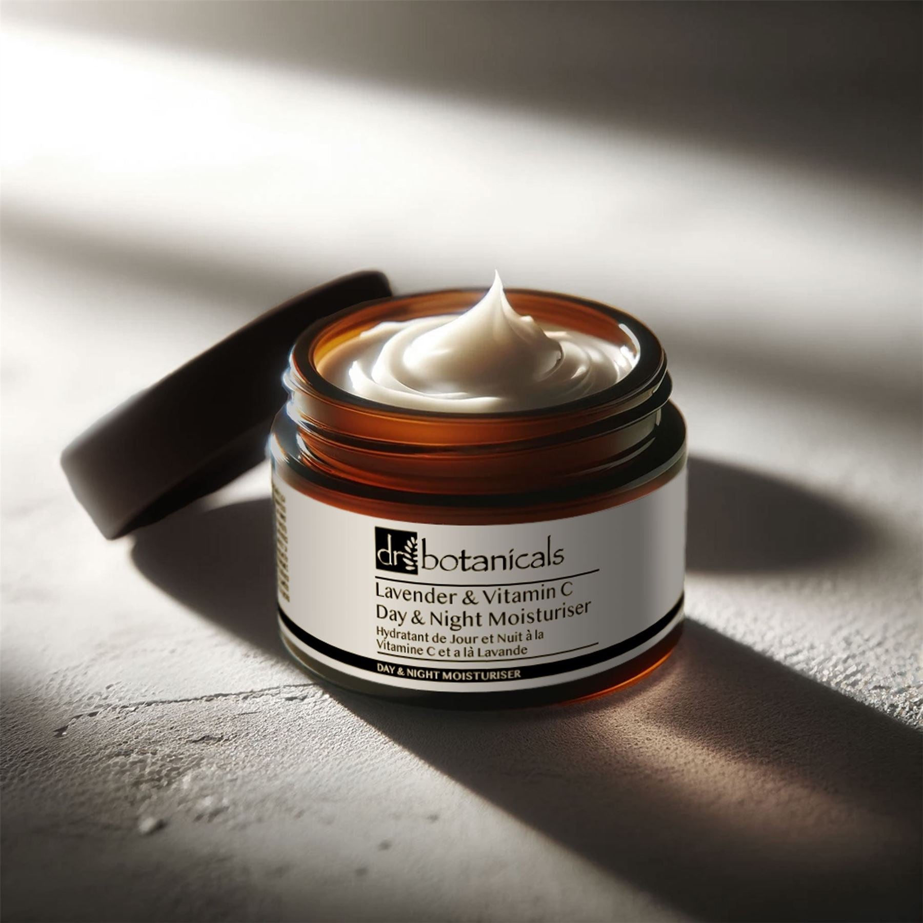 Crème hydratante jour et nuit à la lavande et à la vitamine C 50 ml
