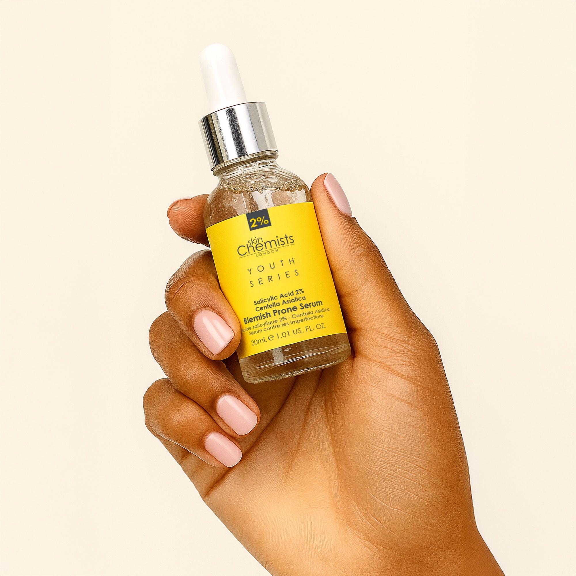 Youth Series Akne-Serum mit 2 % Salicylsäure und 3 % Centella Asiatica, 30 ml