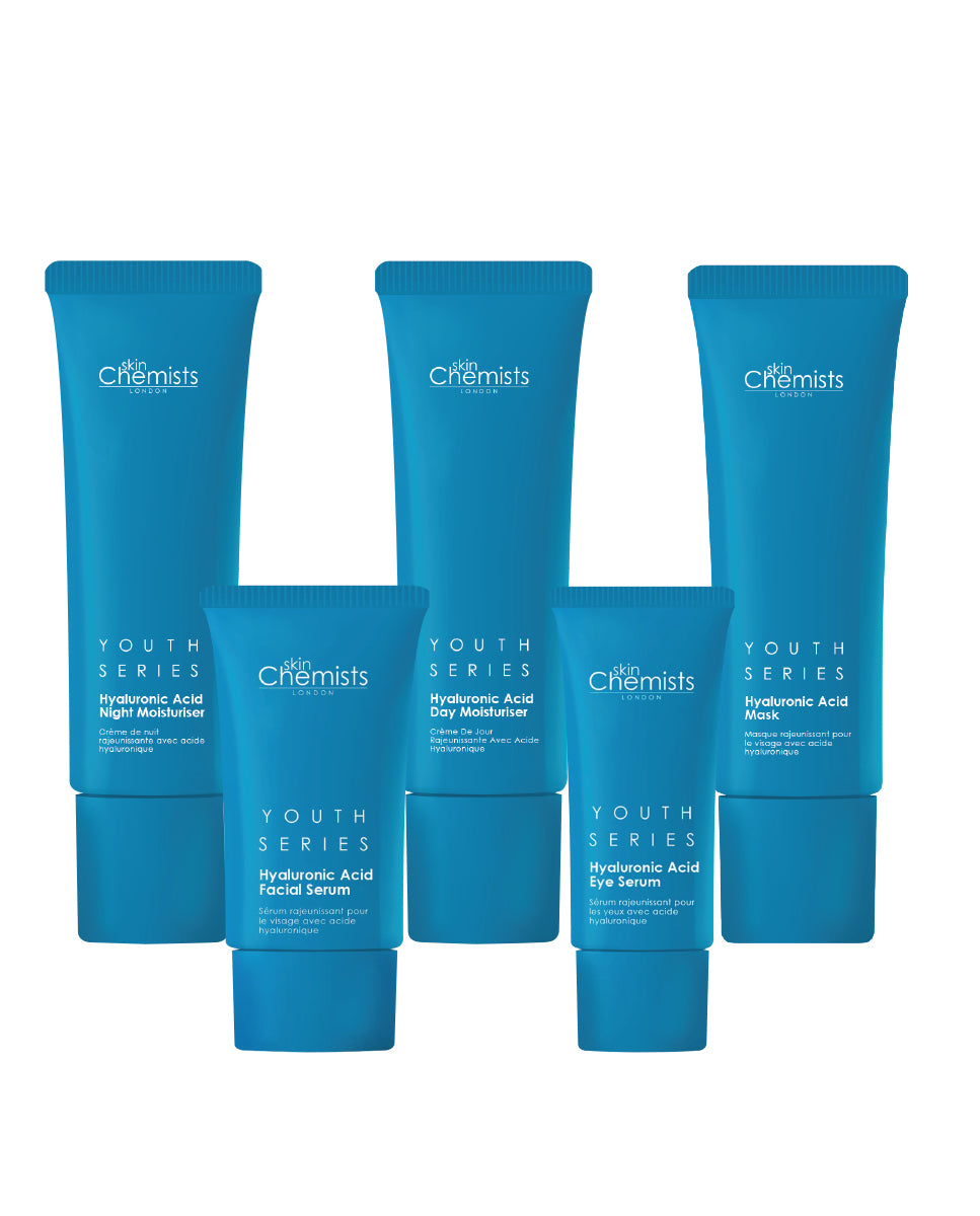 Ensemble complet des essentiels à l'acide hyaluronique de la gamme Jeunesse