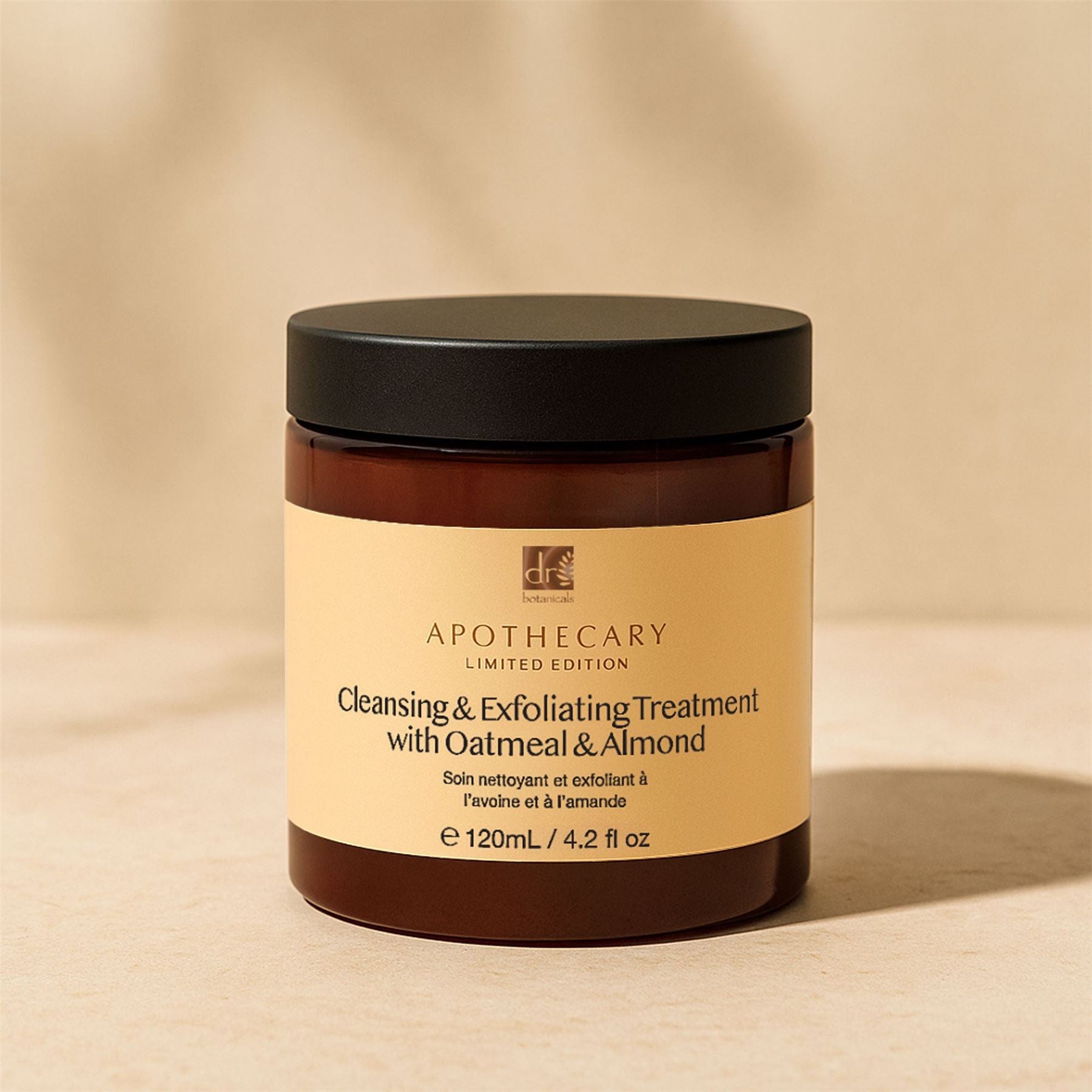 Reinigendes und peelendes Pflegeprodukt mit Haferflocken und Mandeln, 120 ml