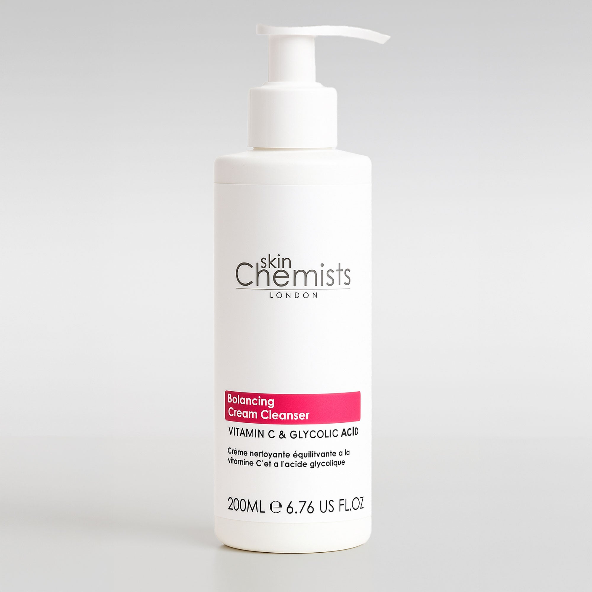 Crème nettoyante équilibrante à la vitamine C et à l'acide glycolique 200 ml