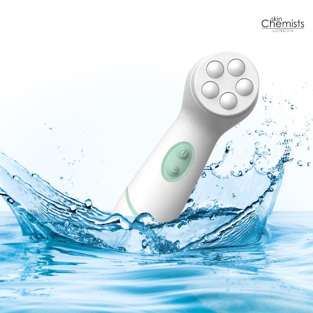 Hochwertige Gesichts- und Körperreinigungsbürste – 4 Bürstenköpfe